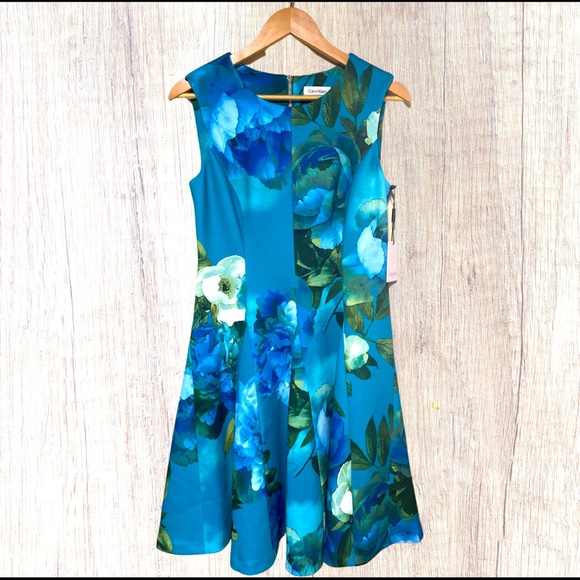 Calvin Klein Dresses & Skirts - Calvin Klein sleeveless flowered dress